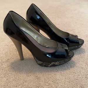 Madden Girl Perp Toe Heels. Size 6.5 EUC